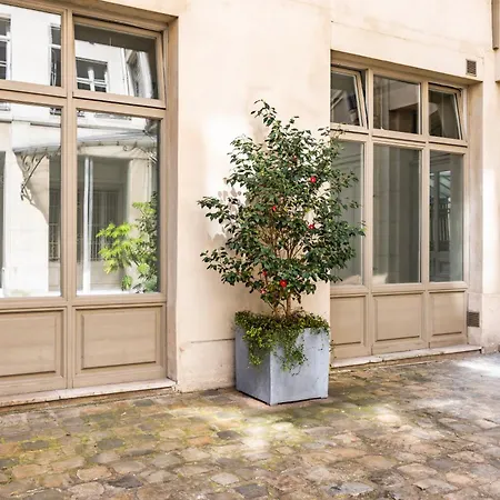 Apartamento Lovely & Peaceful In Center París